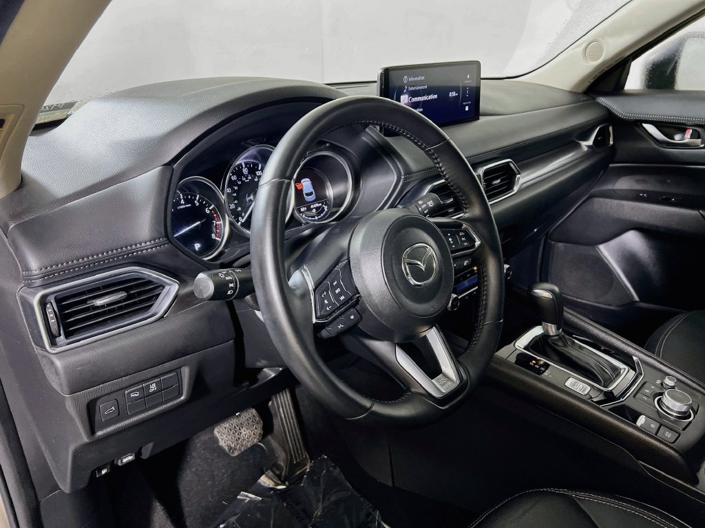 Used 2025 MAZDA CX-5 AWD 2.5 S w/ Preferred Package image 9