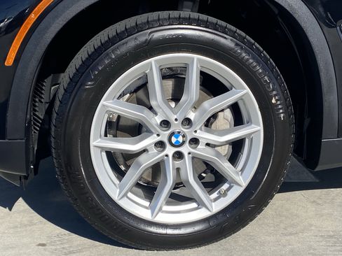 Used 2020 BMW X5 xDrive40i w/ Premium Package image 8