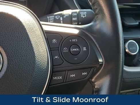 Used 2023 Toyota Corolla Cross LE w/ Moonroof Package AWD/4WD image 8