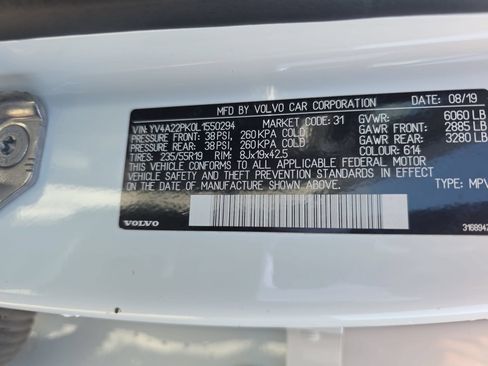 Used 2020 Volvo XC90 T6 Momentum AWD/4WD image 34