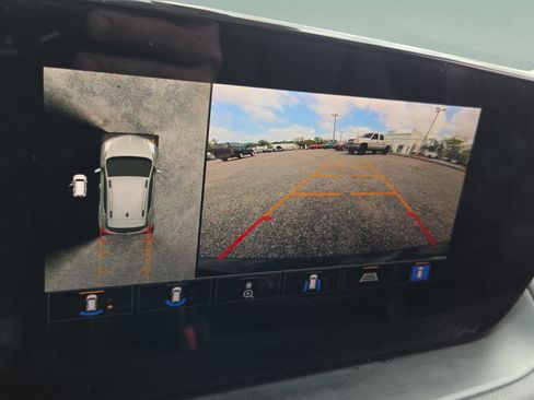 Used 2024 Buick Encore GX Sport Touring w/ Experience Buick Package image 24