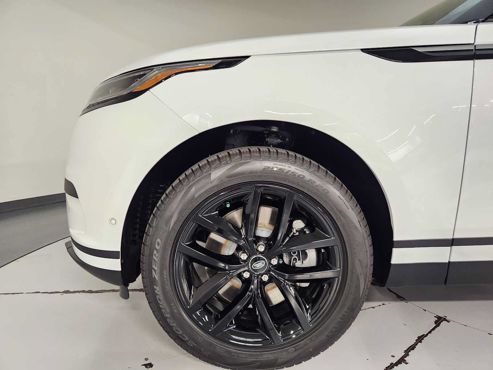 New 2026 Land Rover Range Rover Velar S AWD/4WD image 11