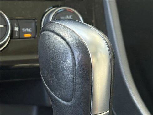 Used 2019 Volkswagen Jetta SEL image 7