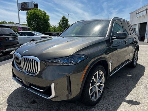 New 2026 BMW X5 xDrive50e w/ Executive Package AWD/4WD image 1