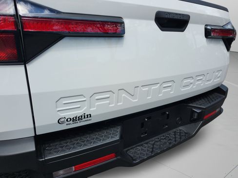 Certified 2025 Hyundai Santa Cruz SEL FWD image 29