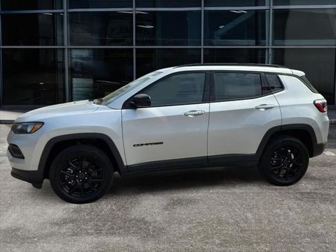 New 2026 Jeep Compass Latitude AWD/4WD image 25