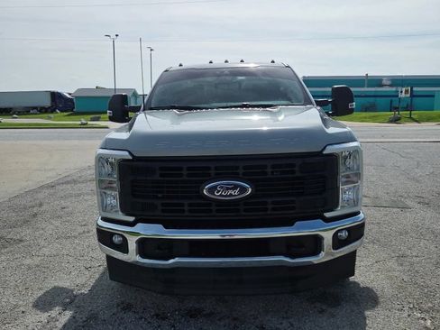Used 2025 Ford F350 XL w/ XL Driver Assist Package AWD/4WD image 4