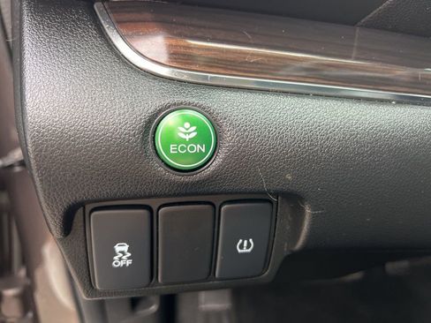 Used 2016 Honda CR-V EX-L image 23