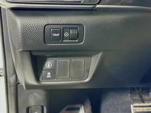 Used 2022 Honda Accord Sport image 10