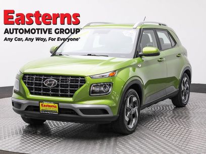 Used 2023 Hyundai Venue SEL w/ Cargo Package