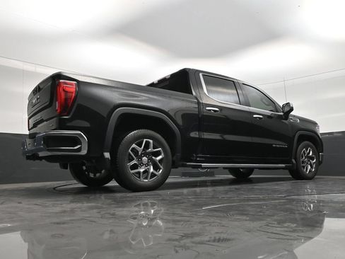 Used 2024 GMC Sierra 1500 SLT w/ SLT Premium Plus Package RWD image 25