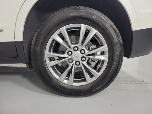 Used 2022 Cadillac XT5 Premium Luxury FWD image 10