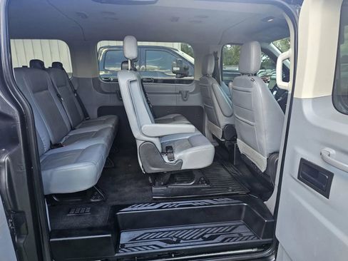 Used 2017 Ford Transit 150 XLT image 13