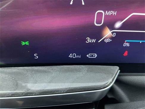 Used 2025 Cadillac Escalade IQ Sport 2 image 12