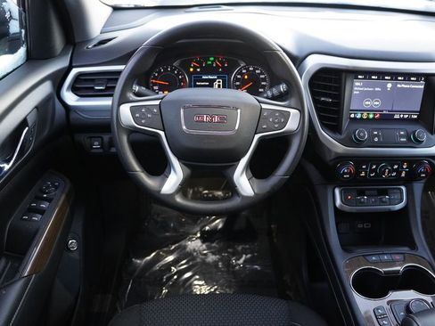 Certified 2023 GMC Acadia SLE w/ Driver Convenience Package image 21