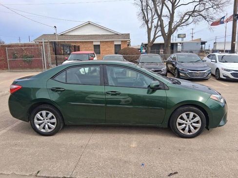 Used 2015 Toyota Corolla LE w/ Body Protection Package #1 FWD image 4