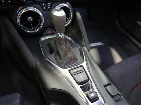 Used 2021 Chevrolet Camaro ZL1 RWD image 24