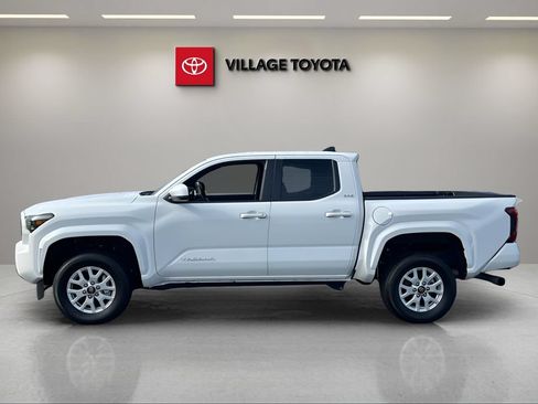 Certified 2024 Toyota Tacoma SR5 RWD image 2