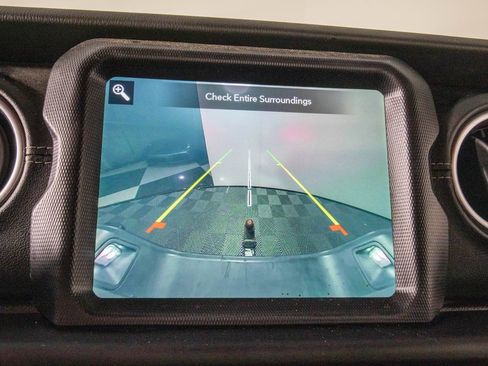 Used 2021 Jeep Gladiator Overland w/ Popular Equipment Package image 22