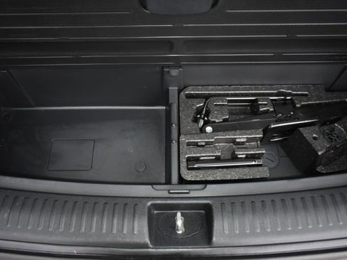 Used 2020 Kia Sorento LX w/ LX I4 Convenience Package image 34