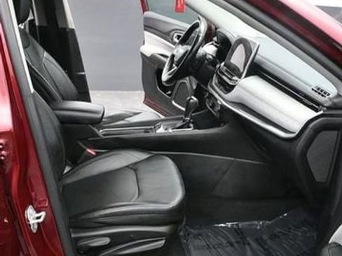 Used 2022 Jeep Compass Latitude AWD/4WD image 10