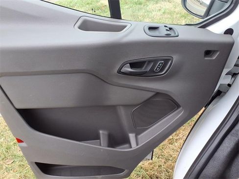 Used 2024 Ford Transit 250 Low Roof w/ Exterior Upgrade Package image 8