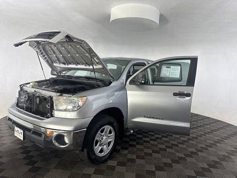 Used 2012 Toyota Tundra 4x4 Double Cab image 12