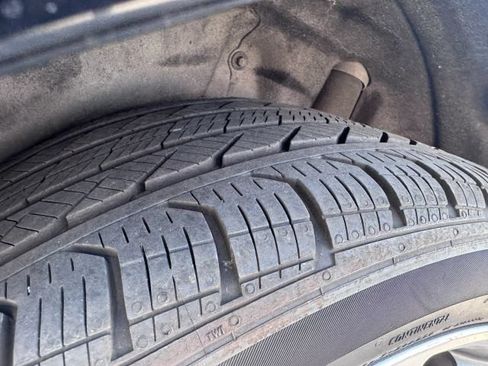Used 2018 Mercedes-Benz C 300 4MATIC Sedan image 16