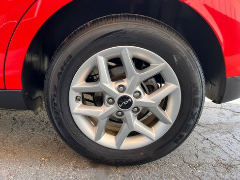 Used 2025 Kia Soul LX w/ LX Technology Package image 28