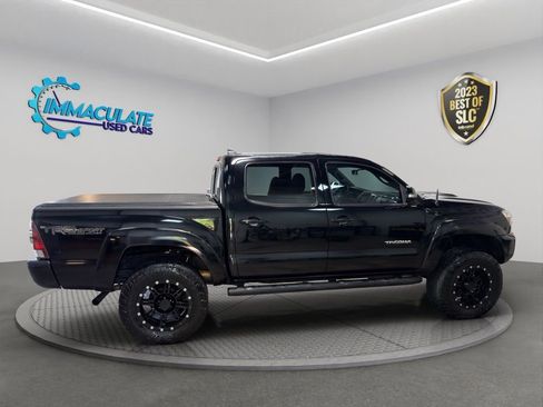 Used 2015 Toyota Tacoma 4x4 Double Cab w/ TRD Sport Package image 6