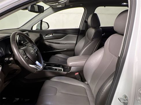 Used 2019 Hyundai Santa Fe Limited image 7