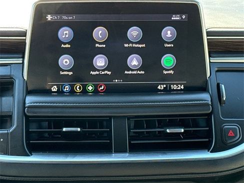 Used 2021 Chevrolet Suburban LT image 13