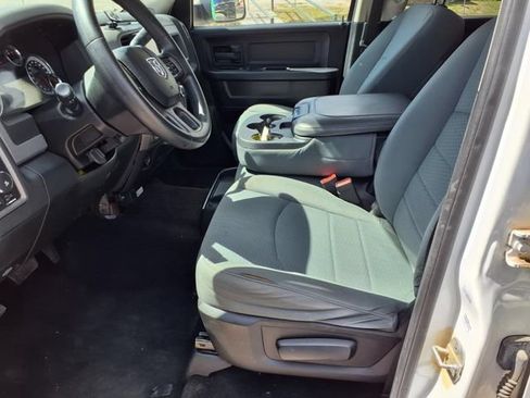 Used 2013 RAM 1500 Express AWD/4WD image 11