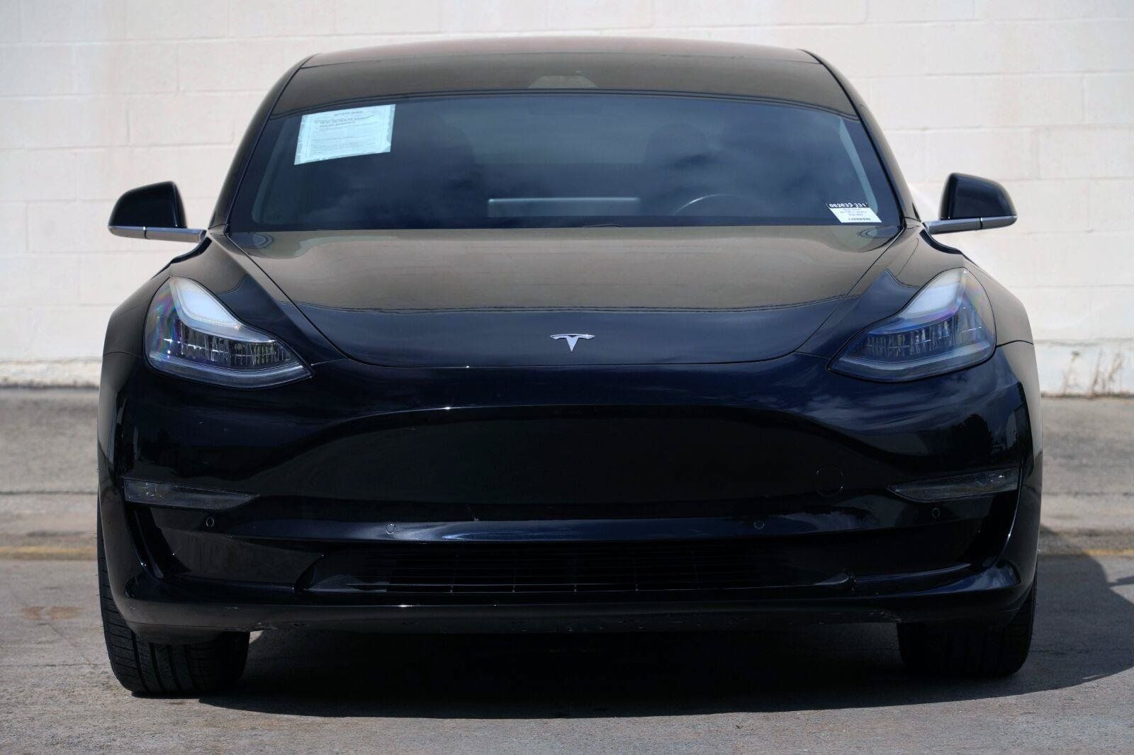 Used 2018 Tesla Model 3 Long Range RWD image 7