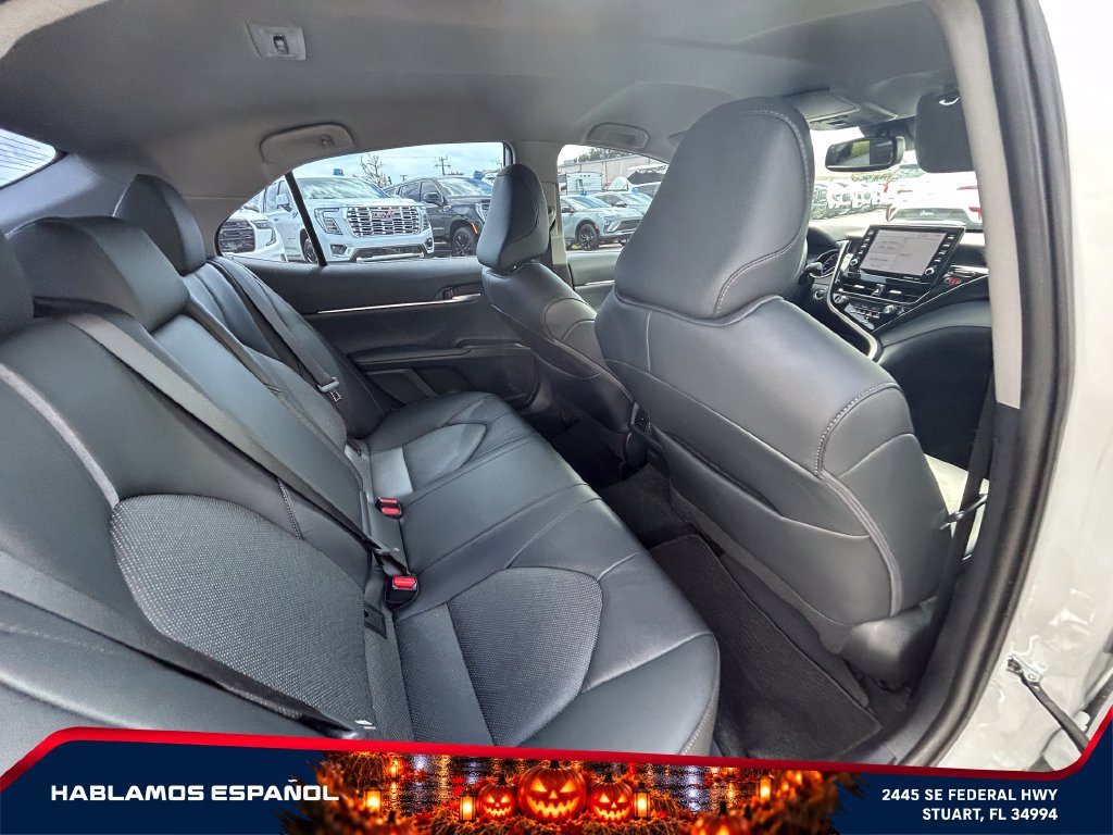 Used 2023 Toyota Camry XLE FWD image 17
