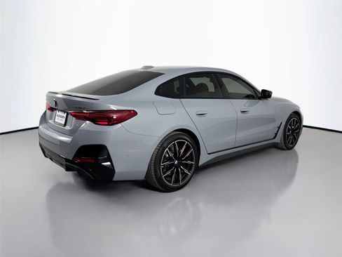 New 2026 BMW i4 eDrive40 w/ M Sport Package RWD image 6