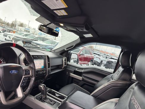 Used 2018 Ford F150 Raptor w/ Equipment Group 801A Mid image 31