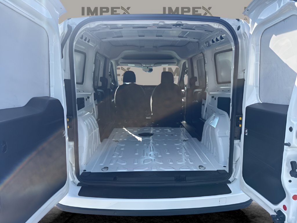 Used 2022 RAM ProMaster City Tradesman FWD image 24