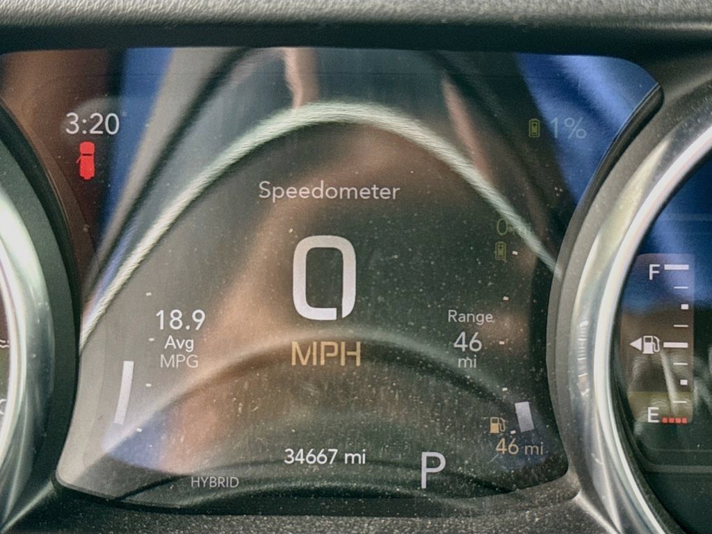 Certified 2022 Jeep Wrangler Unlimited Sahara w/ Cold Weather Group AWD/4WD image 13