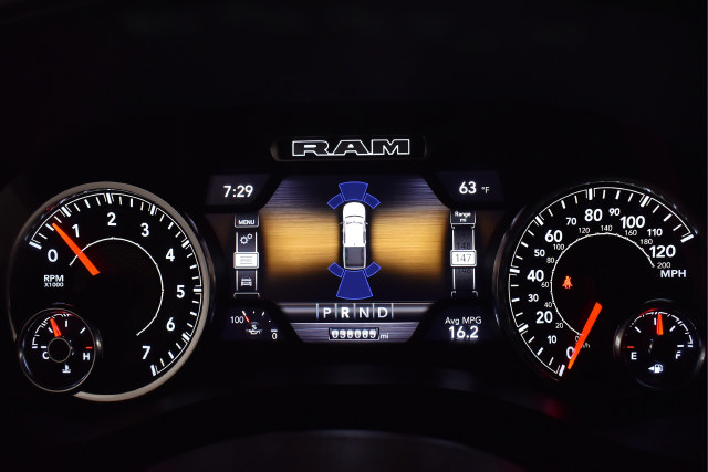 Used 2023 RAM 1500 Big Horn AWD/4WD image 14