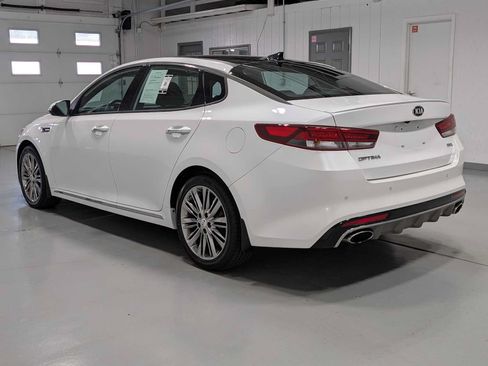 Used 2018 Kia Optima SX w/ Technology Package FWD image 10