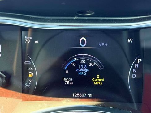 Used 2020 Jeep Grand Cherokee Altitude AWD/4WD image 24