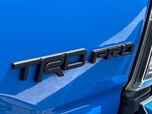 Used 2019 Toyota Tacoma TRD Pro AWD/4WD image 29