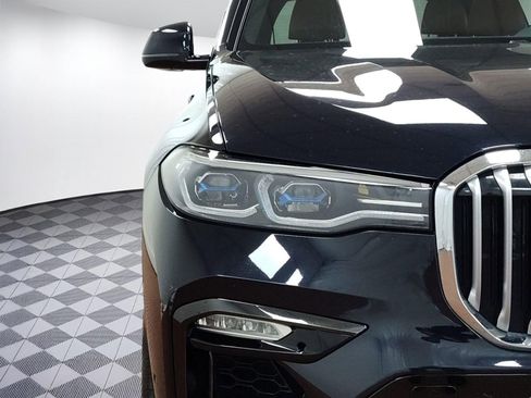 Used 2019 BMW X7 xDrive50i w/ M Sport Package image 9