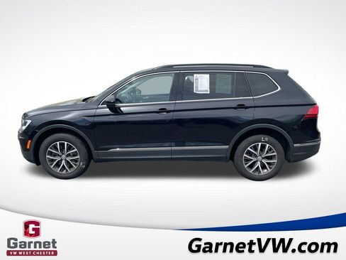 Used 2021 Volkswagen Tiguan SE image 2