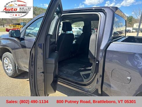 Used 2024 Chevrolet Silverado 1500 RST w/ Z71 Off-Road Package AWD/4WD image 12