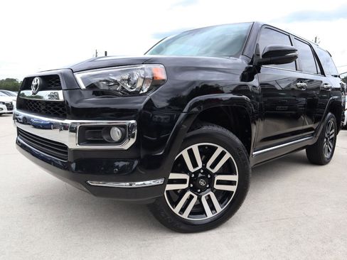 Used 2016 Toyota 4Runner Limited AWD/4WD image 2