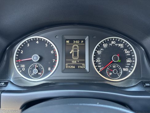 Used 2015 Volkswagen Tiguan S FWD image 27