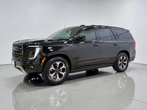 Used 2025 GMC Yukon AT4 Ultimate AWD/4WD image 5