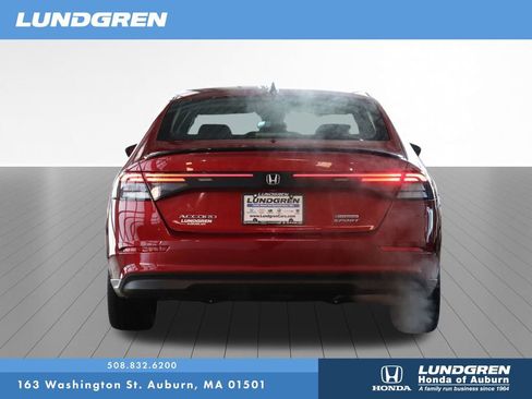 Used 2024 Honda Accord Sport image 31